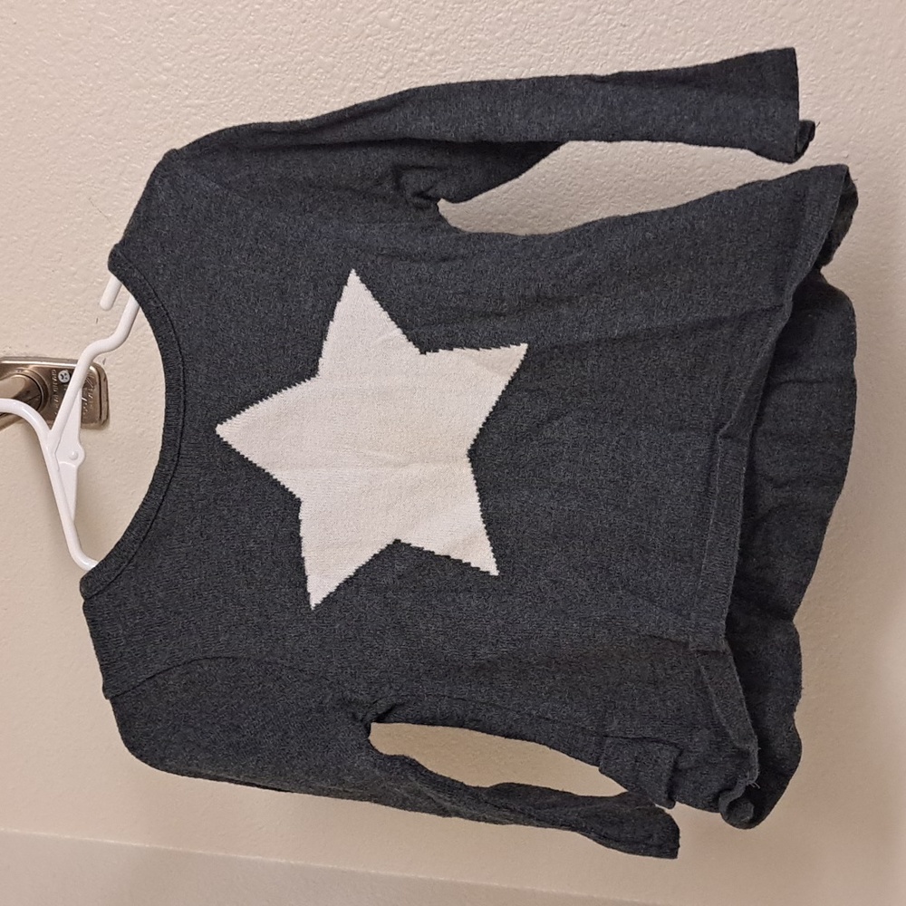Dip Sweater Girls 18-24 mo. Dark Gray w/ Cream Star